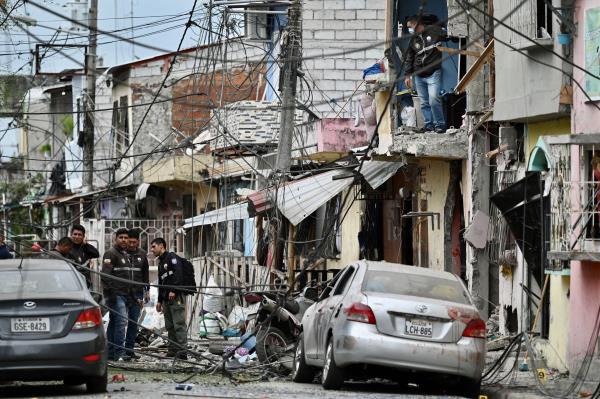 厄瓜多尔内政部长在爆炸后表示，厄瓜多尔面临着“野蛮行径”