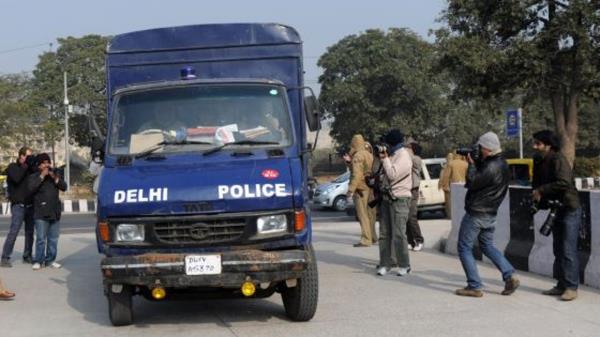 11名轮奸案嫌疑人被释放后，印度民众的愤怒