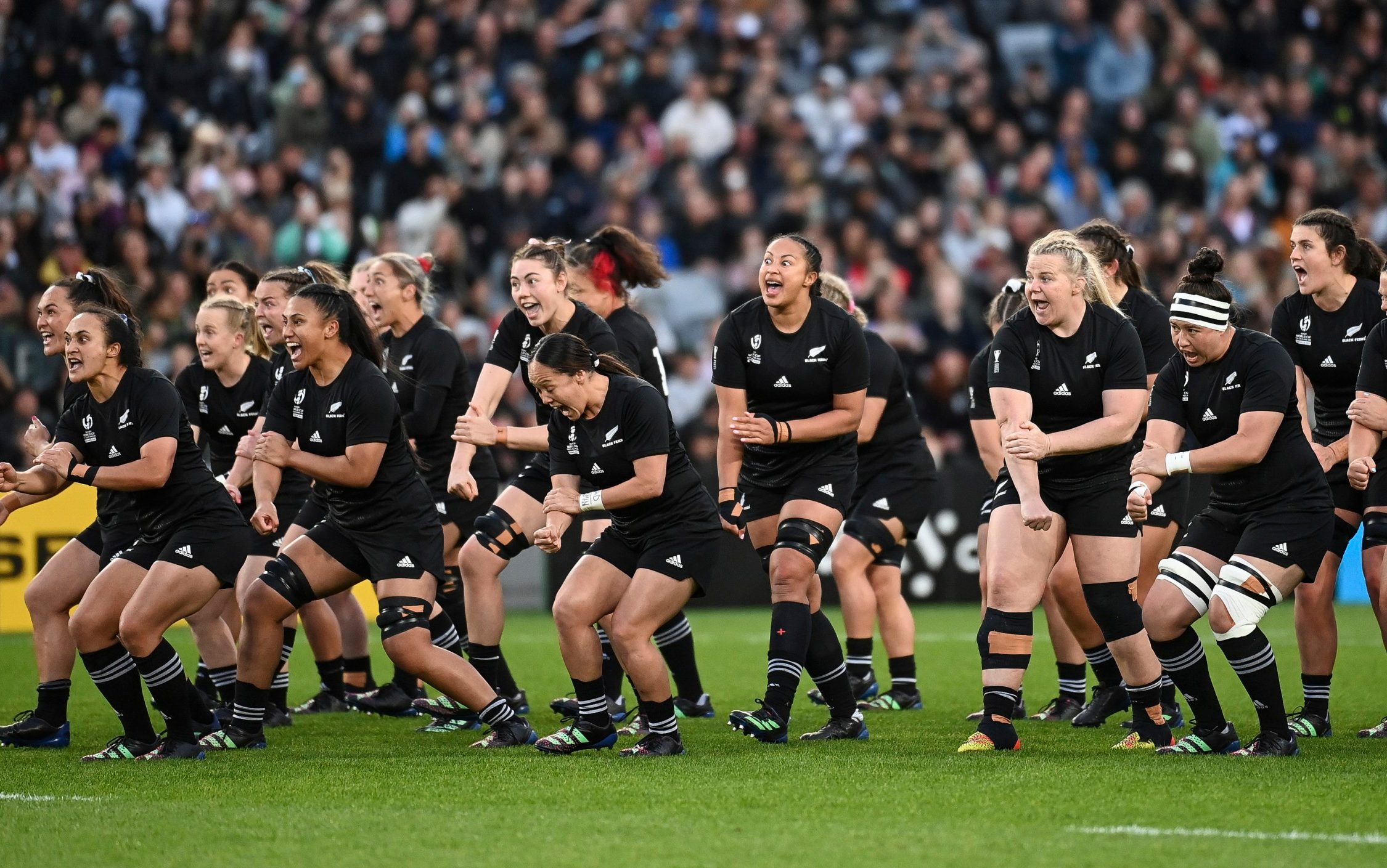 新西兰橄榄球队在与全黑队发生“令人震惊的”冲突后忘记了女足世界杯